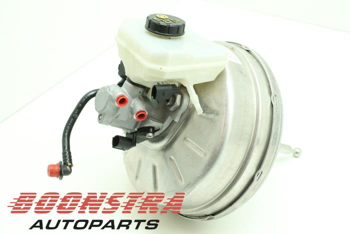 Usagé Servo frein Porsche Cayenne Coupe (9YB) 3.0 V6 24V Turbo Prix € 199,95 Règlement à la marge proposé par Boonstra Autoparts