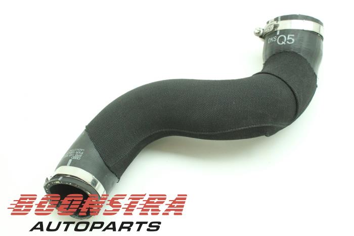 Usagé Tuyau intercooler Porsche Macan (95B) 2.0 16V Turbo Prix € 29,95 Règlement à la marge proposé par Boonstra Autoparts