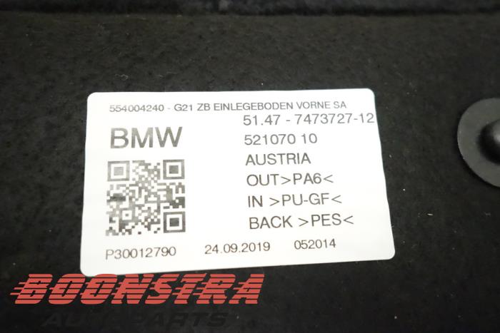 Suelo maletero de un BMW 3 serie Touring (G21) 330i 2.0 TwinPower Turbo 16V 2019