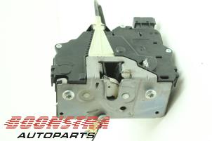Used Front door lock mechanism 4-door, right Opel Corsa E 1.4 16V Price € 24,95 Margin scheme offered by Boonstra Autoparts