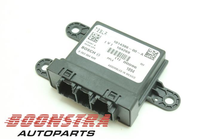 Begagnade PDC-modul Tesla Model S 60 Pris € 89,00 Marginaltabell erbjuds av Boonstra Autoparts