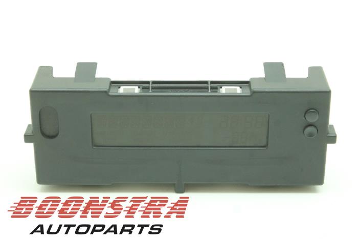 Begagnade Innerdisplay Renault Kangoo Express (FW) 1.5 dCi 70 Pris € 30,19 Inklusive moms erbjuds av Boonstra Autoparts