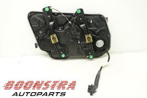 Used Window mechanism 4-door, front right Volvo V60 I (FW/GW) 1.6 DRIVe Price € 29,95 Margin scheme offered by Boonstra Autoparts