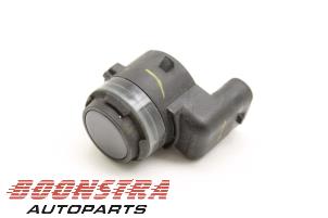 Used PDC Sensor BMW X6 (F16) M50d 3.0 24V Price € 24,95 Margin scheme offered by Boonstra Autoparts