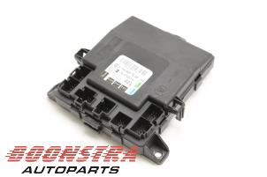 Used Central door locking module Mercedes ML II (164/4JG) 3.5 350 4-Matic V6 24V Price € 29,95 Margin scheme offered by Boonstra Autoparts