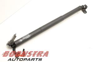 Used Rear gas strut, left BMW X1 (F48) xDrive 25e 1.5 12V TwinPower Turbo Price € 89,00 Margin scheme offered by Boonstra Autoparts