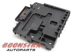 Used Battery box Kia Picanto (JA) 1.0 12V Price € 24,95 Margin scheme offered by Boonstra Autoparts