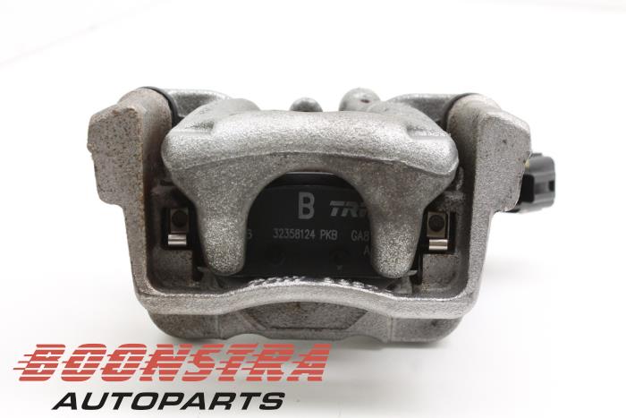 Rear brake calliper, right from a Mazda 3 (BM/BN) 2.0 SkyActiv-G 120 16V 2017