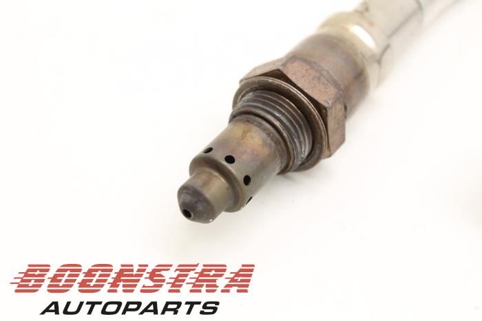 Lambdasonde van een BMW M3 (G80) 3.0 Competition TwinPower Turbo 24V 2021