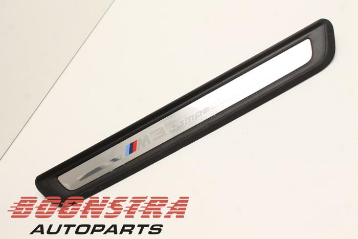 f8a209e4-99db-46ff-9485- 