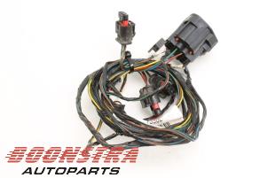 Used Pdc wiring harness Landrover Discovery IV (LAS) 3.0 SD V6 24V Price € 24,95 Margin scheme offered by Boonstra Autoparts