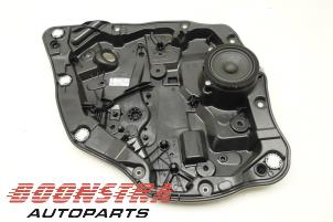 Used Rear door window mechanism 4-door, left BMW 3 serie Touring (G21) 330i 2.0 TwinPower Turbo 16V Price € 74,95 Margin scheme offered by Boonstra Autoparts