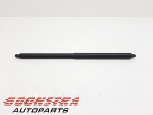 Used Rear gas strut, left Tesla Model S 75D Price € 49,00 Margin scheme offered by Boonstra Autoparts