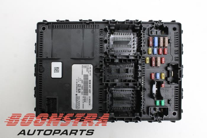 Ordenador body control de un Ford Fiesta 7 1.0 EcoBoost 12V 100 2019