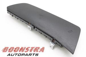 Begagnade Sätesairbag (säte) Mercedes B (W245) 1.7 B-170 16V Pris € 39,95 Marginaltabell erbjuds av Boonstra Autoparts