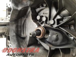 Getriebe van een Peugeot 208 I (CA/CC/CK/CL) 1.5 BlueHDi 100 2019