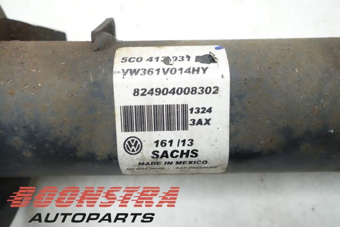 Front shock absorber rod, left from a Volkswagen Jetta IV (162/16A) 1.4 TSI Hybrid 16V 2013