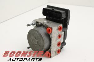 Used ABS pump Fiat 500 (312) 1.2 69 Price € 29,95 Margin scheme offered by Boonstra Autoparts