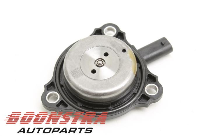 Usagé Capteur arbre à cames Renault Scénic IV (RFAJ) 1.3 TCE 115 16V Prix € 24,95 Règlement à la marge proposé par Boonstra Autoparts