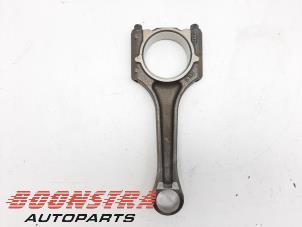 Used Connecting rod Seat Leon ST (5FF) 1.8 TSI Ecomotive 16V Price € 69,00 Margin scheme offered by Boonstra Autoparts