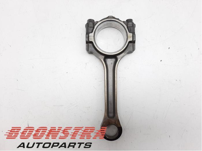Usagé Bielle Opel Astra K Sports Tourer 1.0 Turbo 12V Prix € 29,95 Règlement à la marge proposé par Boonstra Autoparts