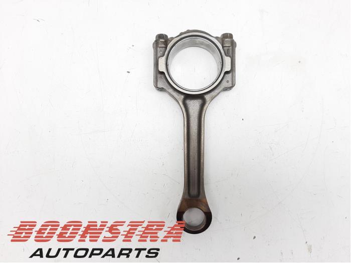 Usagé Bielle Opel Astra K Sports Tourer 1.0 Turbo 12V Prix € 29,95 Règlement à la marge proposé par Boonstra Autoparts