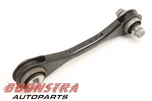Used Rear wishbone, left BMW 3 serie Touring (G21) 330i 2.0 TwinPower Turbo 16V Price € 39,95 Margin scheme offered by Boonstra Autoparts