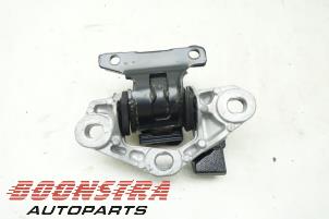 Used Gearbox mount Mazda CX-5 (KE,GH) 2.0 SkyActiv-G 16V 2WD Price € 24,95 Margin scheme offered by Boonstra Autoparts