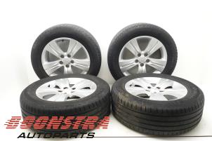 Used Set of wheels + tyres Kia Sportage (SL) 2.0 CVVT 16V 4x2 Price € 449,00 Margin scheme offered by Boonstra Autoparts