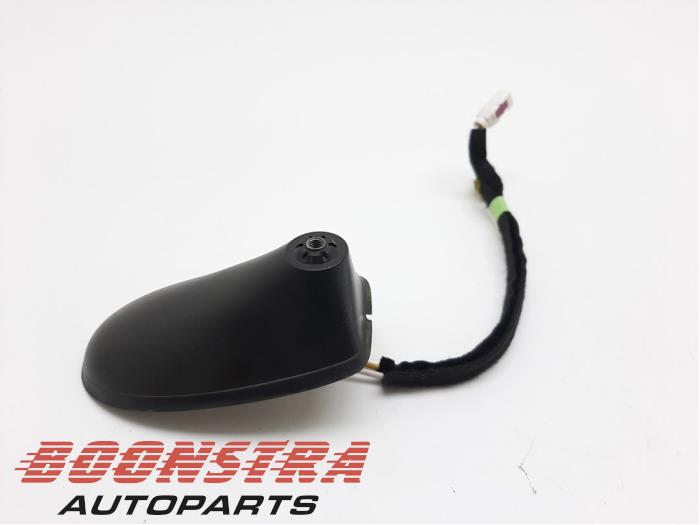 Używane Antena Jeep Compass II (MP) 2.0 Multijet II 140 16V 4x4 Cena € 99,00 Procedura marży oferowane przez Boonstra Autoparts