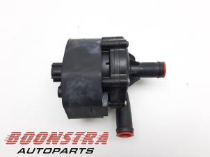 Usados Bomba de agua Tesla Model X P100D Precio € 99,00 Norma de margen ofrecido por Boonstra Autoparts