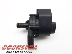 Usados Bomba de agua Tesla Model X P100D Precio € 49,00 Norma de margen ofrecido por Boonstra Autoparts