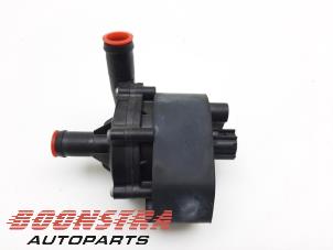 Usados Bomba de agua Tesla Model X P100D Precio € 99,00 Norma de margen ofrecido por Boonstra Autoparts