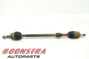Used Front drive shaft, right Mitsubishi Outlander (GF/GG) 2.0 16V PHEV 4x4 Price € 139,00 Margin scheme offered by Boonstra Autoparts