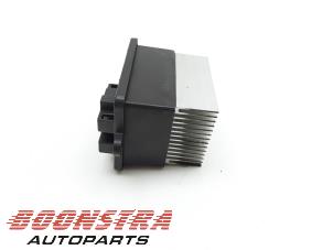 Used Heater resistor Renault Clio IV (5R) 1.5 dCi 75 FAP Price € 24,95 Margin scheme offered by Boonstra Autoparts