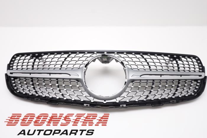 Gebrauchte Grill Mercedes GLC (X253) Preis € 99,00 Margenregelung angeboten von Boonstra Autoparts