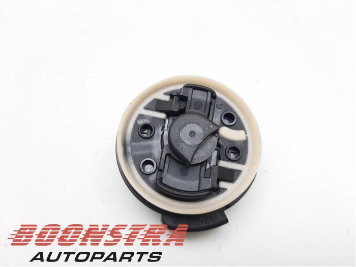 Begagnade Sensor (övriga) BMW 2 serie Gran Coupe (F44) 218i 1.5 TwinPower Turbo 12V Pris € 24,95 Marginaltabell erbjuds av Boonstra Autoparts