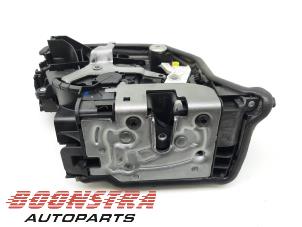 Used Rear door mechanism 4-door, right BMW X1 (F48) sDrive 20i 2.0 16V Twin Power Turbo Price € 24,95 Margin scheme offered by Boonstra Autoparts