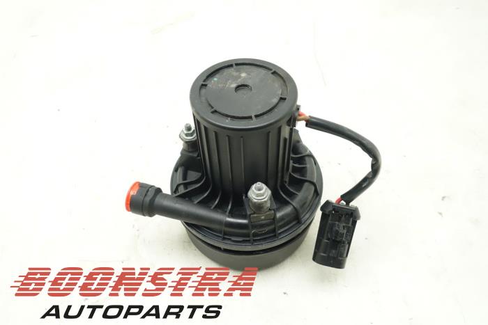 Begagnade Avgaspump Ferrari 458 Spider 4.5 V8 32V DCT Pris € 149,00 Marginaltabell erbjuds av Boonstra Autoparts