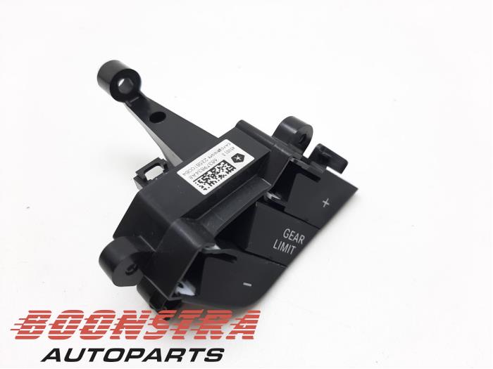 Usados Interruptor Dodge 1500 Crew Cab (DS) 5.7 Hemi V8 4x4 Precio € 30,19 IVA incluido ofrecido por Boonstra Autoparts