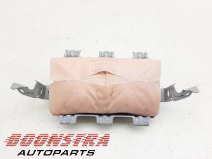 Usagé Airbag droite (tableau de bord) Mazda 6 SportBreak (GJ/GH/GL) 2.2 SkyActiv-D 150 16V Prix € 149,00 Règlement à la marge proposé par Boonstra Autoparts