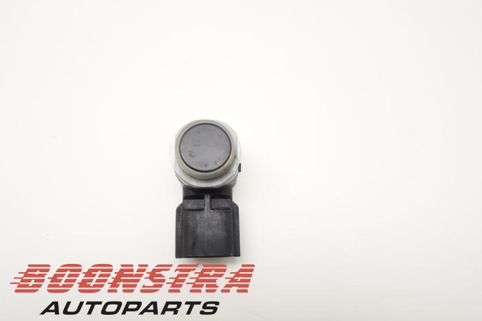 Usados Sensor PDC Renault Clio IV (5R) 0.9 Energy TCE 90 12V Precio € 24,95 Norma de margen ofrecido por Boonstra Autoparts