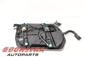 Used Window mechanism 4-door, front right Mercedes C (W205) C-350 e 2.0 16V Price € 24,95 Margin scheme offered by Boonstra Autoparts