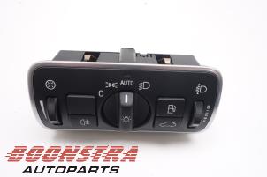 Used Light switch Volvo XC70 (BZ) 2.0 D4 20V Price € 24,95 Margin scheme offered by Boonstra Autoparts