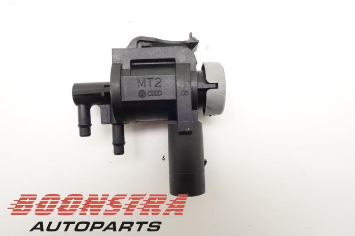 Begagnade Bränsletryckssensor Audi Q7 (4MB/4MG) 3.0 TDI V6 24V e-tron plug-in hybrid Pris € 24,95 Marginaltabell erbjuds av Boonstra Autoparts