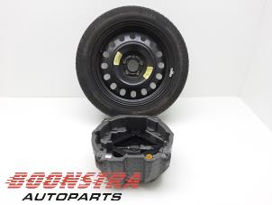 Used Wheel + tyre Peugeot 407 (6D) 2.0 16V Price € 49,00 Margin scheme offered by Boonstra Autoparts