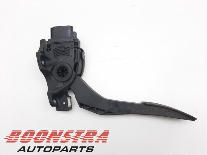 Gebrauchte Gaspedal Landrover Discovery IV (LAS) 3.0 SD V6 24V Preis € 39,00 Margenregelung angeboten von Boonstra Autoparts