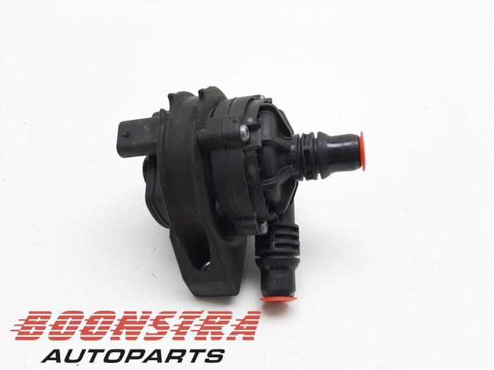 Begagnade Vattenpump BMW 2 serie Gran Coupe (F44) 218i 1.5 TwinPower Turbo 12V Pris € 49,00 Marginaltabell erbjuds av Boonstra Autoparts