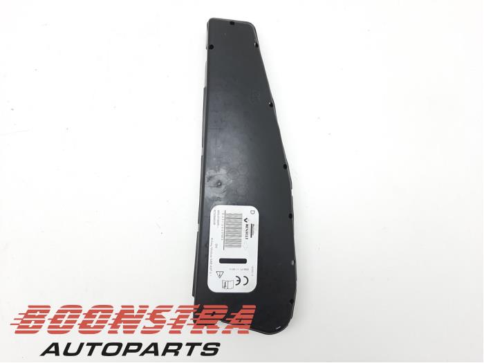 Seat airbag (seat) from a Renault Megane III Grandtour (KZ) 1.5 dCi 110 2013