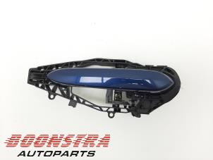 Used Rear door handle 4-door, left BMW X5 (G05) xDrive 40i 3.0 24V Price € 39,95 Margin scheme offered by Boonstra Autoparts